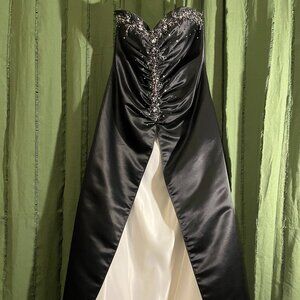 Strapless Black & Ivory Y2K Prom Gown | Beaded Formal Evening Dress | Size S/M